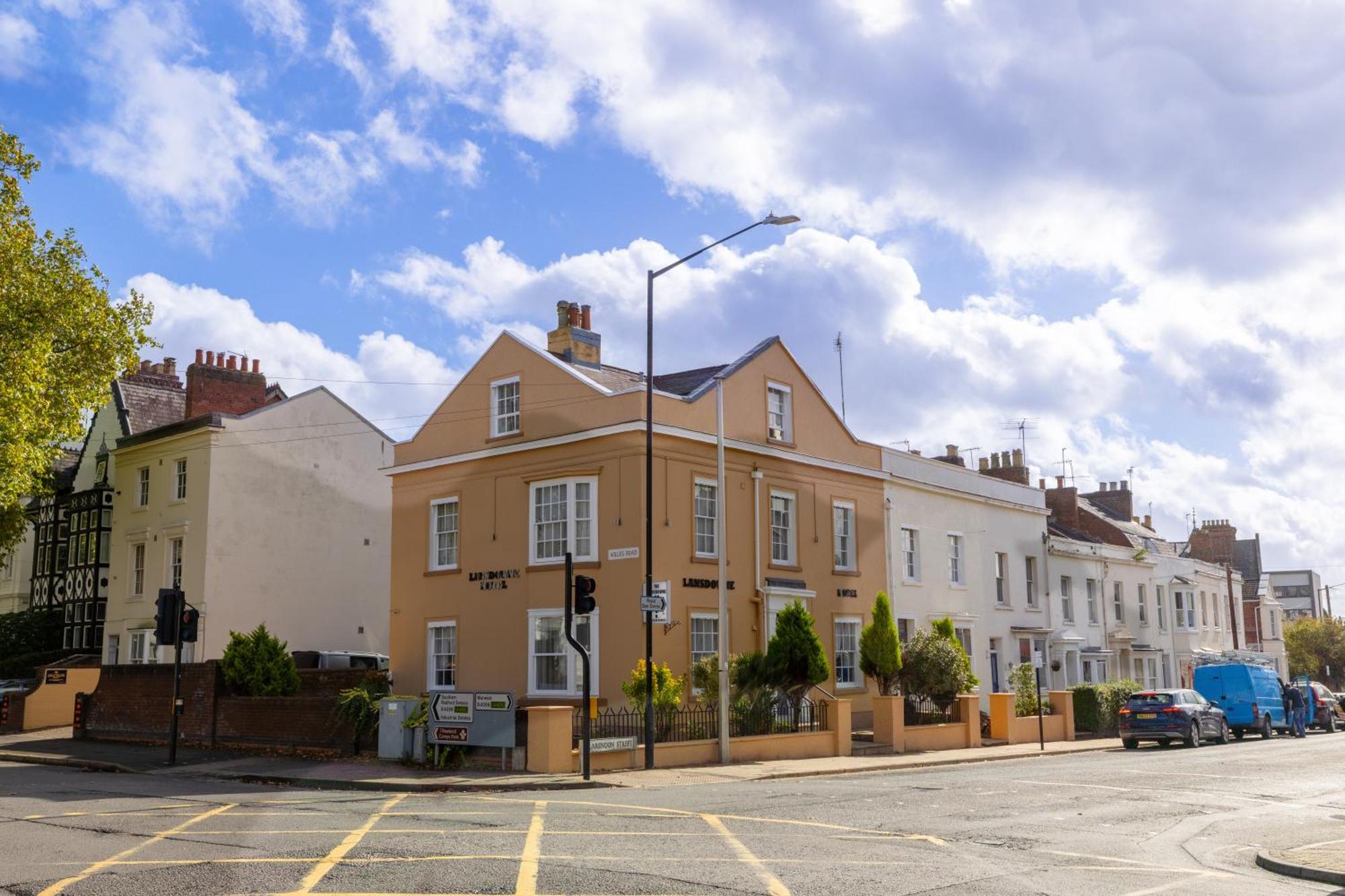 The Lansdowne Hotel Leamington Spa Buitenkant foto